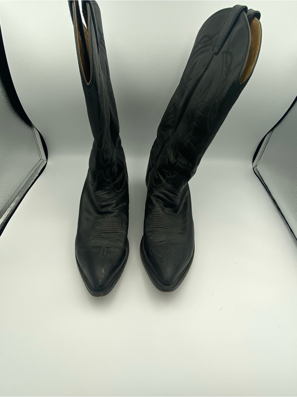 Tony Lama Black Women's Pointed-Toe Lace-Up Western Boots - Picture 13 of 13